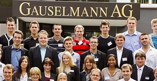 Gauselmann AG, Ausbildungsabsolventen; Bild: Gauselmann AG