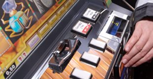 Illegales Automaten-Glücksspiel: Neues scharfes Gesetz