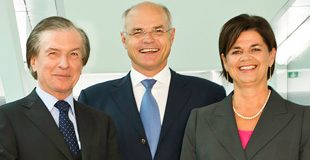 DI Friedrich Stickler, Dr. Karl Stoss, Mag. Bettina Glatz-Kremsner und Mag. Dietmar Hoscher; © Casinos Austria