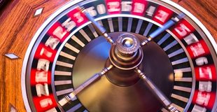 derStandard schreibt: Erste Anzeigen wegen verbotener Werbung eingebracht, weitere sollen folgen. © Bild: Spieler-Info