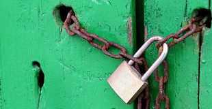 Die Betriebssperre gilt auch für den/die Nachfolger(in) des gesperrten illegalen Automatenbetriebes. © Spieler-Info