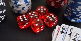 USA: hartes Vorgehen gegen illegales Glücksspiel – 14 Einwohner von Texas werden beschuldigt, ein illegales Glücksspiel im Wert von 20 Millionen Euro betrieben zu haben