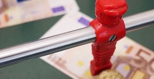 Sportwetten-Tischfußball-Geldscheine