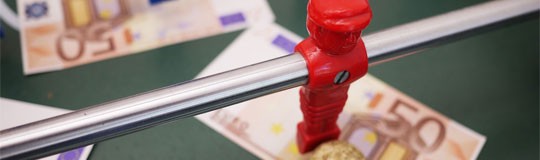 Sportwetten-Tischfußball-Geldscheine